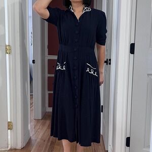 vtg 80s does 40s Karin Stevens navy blue midi shirt dress size 6 white trim